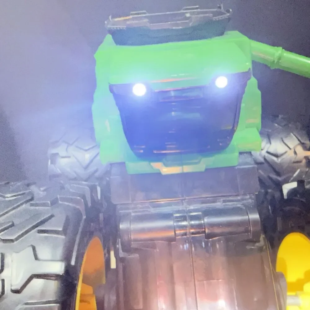 John Deere Monster Treads Shake 'n Sounds Combine (it's missing)  lights & sound